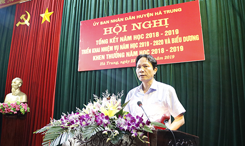 https://hatrung.thanhhoa.gov.vn/portal/Photos/2019-08/eefc514d155d7a8d_MG_8810.JPG