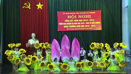 https://hatrung.thanhhoa.gov.vn/portal/Photos/2019-08/7ad1dcffab30352dVN%20TKGD3.jpg
