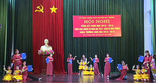 https://hatrung.thanhhoa.gov.vn/portal/Photos/2019-08/f05035c12fd1de4dB.jpg